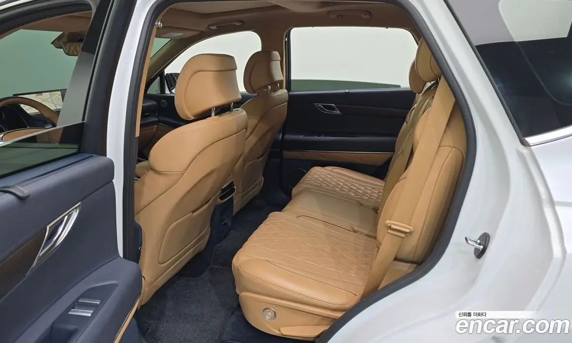 Genesis GV80 2020 3.5 автомат (гидро), фото 17 Genesis GV80 2020 3.5 автомат (гидро), фото 17