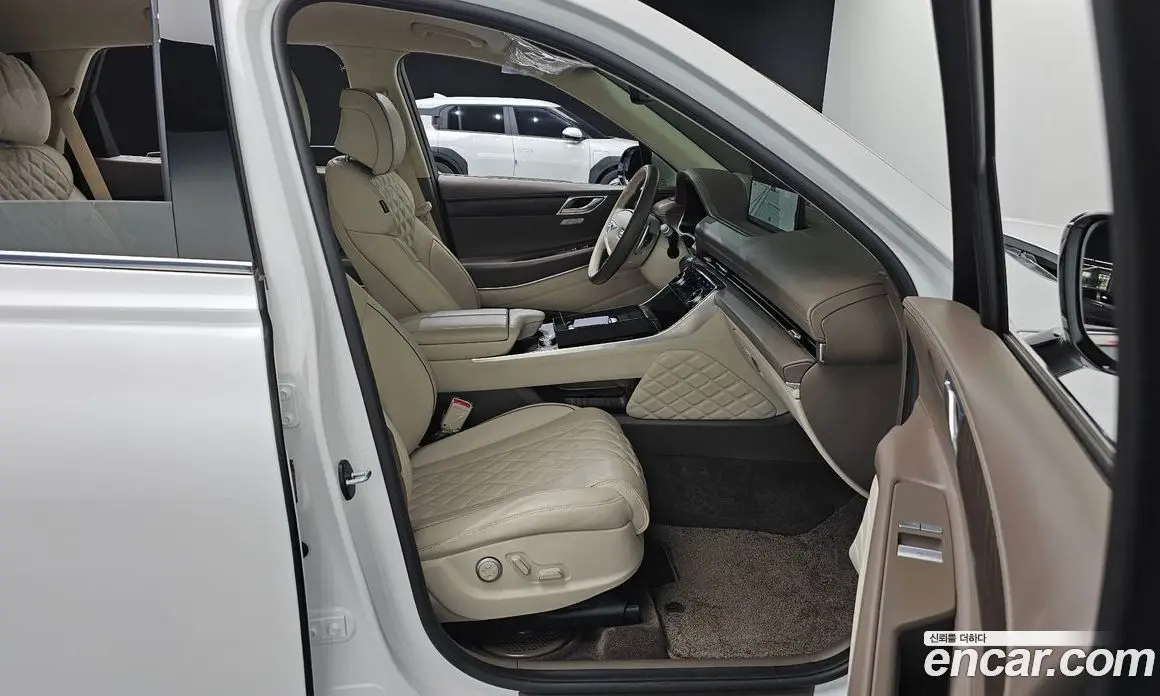 Genesis GV80 2023 2.5 автомат (гидро), фото 16