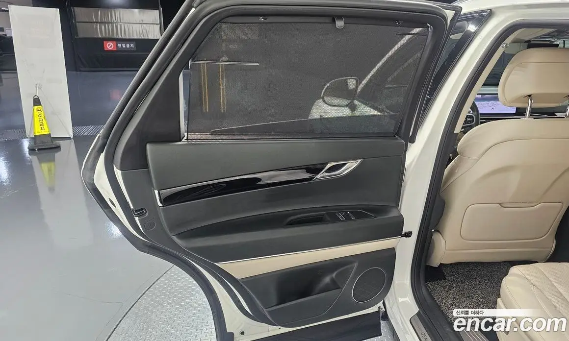 Genesis GV80 2023 2.5 автомат (гидро), фото 14