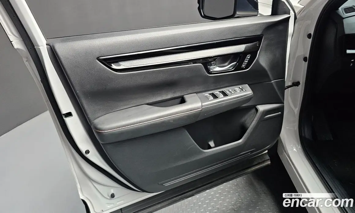 Honda CR-V 2024 2.0 автомат (гидро), фото 14