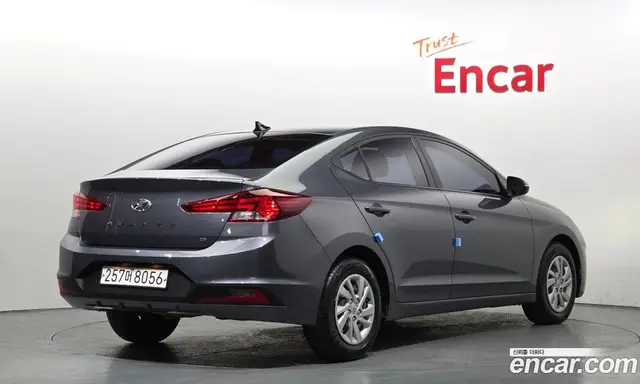 Hyundai Avante 2019 1.6 автомат (гидро), миниатюра 2 Hyundai Avante 2019 1.6 автомат (гидро), миниатюра 2