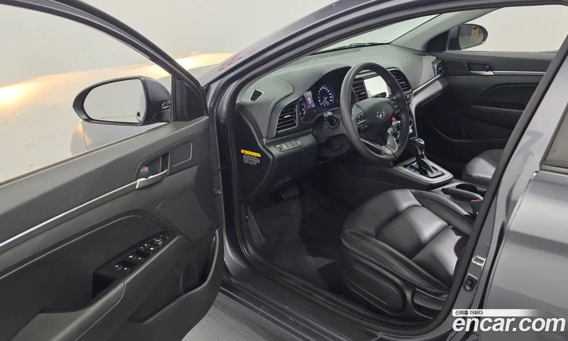 Hyundai Avante 2019 1.6 автомат (гидро), фото 13 Hyundai Avante 2019 1.6 автомат (гидро), фото 13