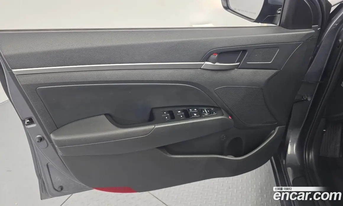 Hyundai Avante 2019 1.6 автомат (гидро), фото 14 Hyundai Avante 2019 1.6 автомат (гидро), фото 14