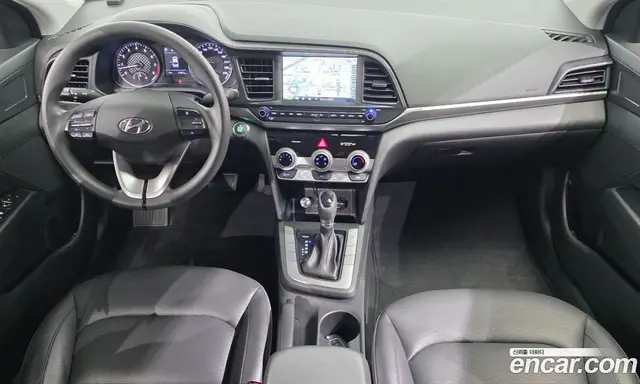 Hyundai Avante 2019 1.6 автомат (гидро), миниатюра 10 Hyundai Avante 2019 1.6 автомат (гидро), миниатюра 10