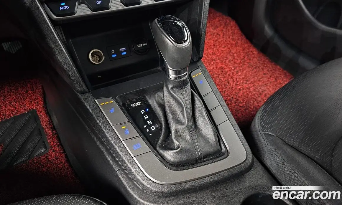 Hyundai Avante 2019 1.6 автомат (гидро), фото 11