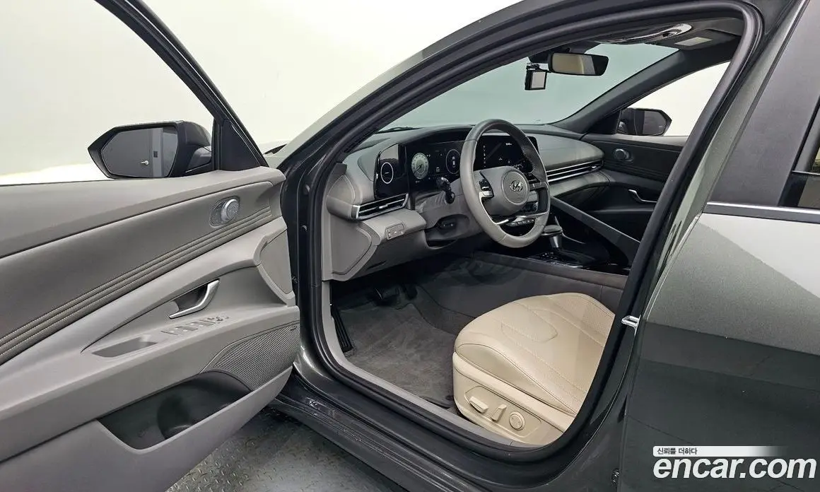 Hyundai Avante 2022 1.6 автомат (гидро), фото 13 Hyundai Avante 2022 1.6 автомат (гидро), фото 13