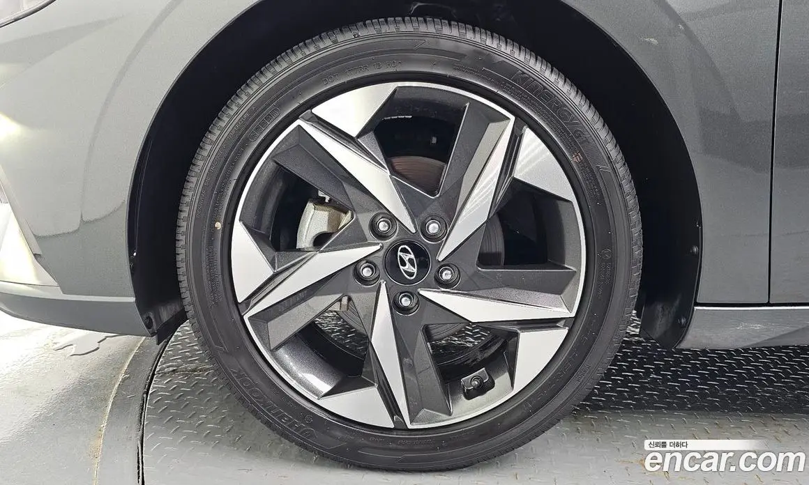 Hyundai Avante 2022 1.6 автомат (гидро), фото 5 Hyundai Avante 2022 1.6 автомат (гидро), фото 5