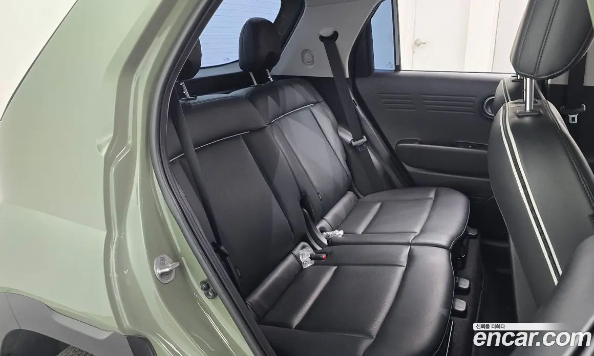 Hyundai Casper 2022 1.0 автомат (гидро), фото 17