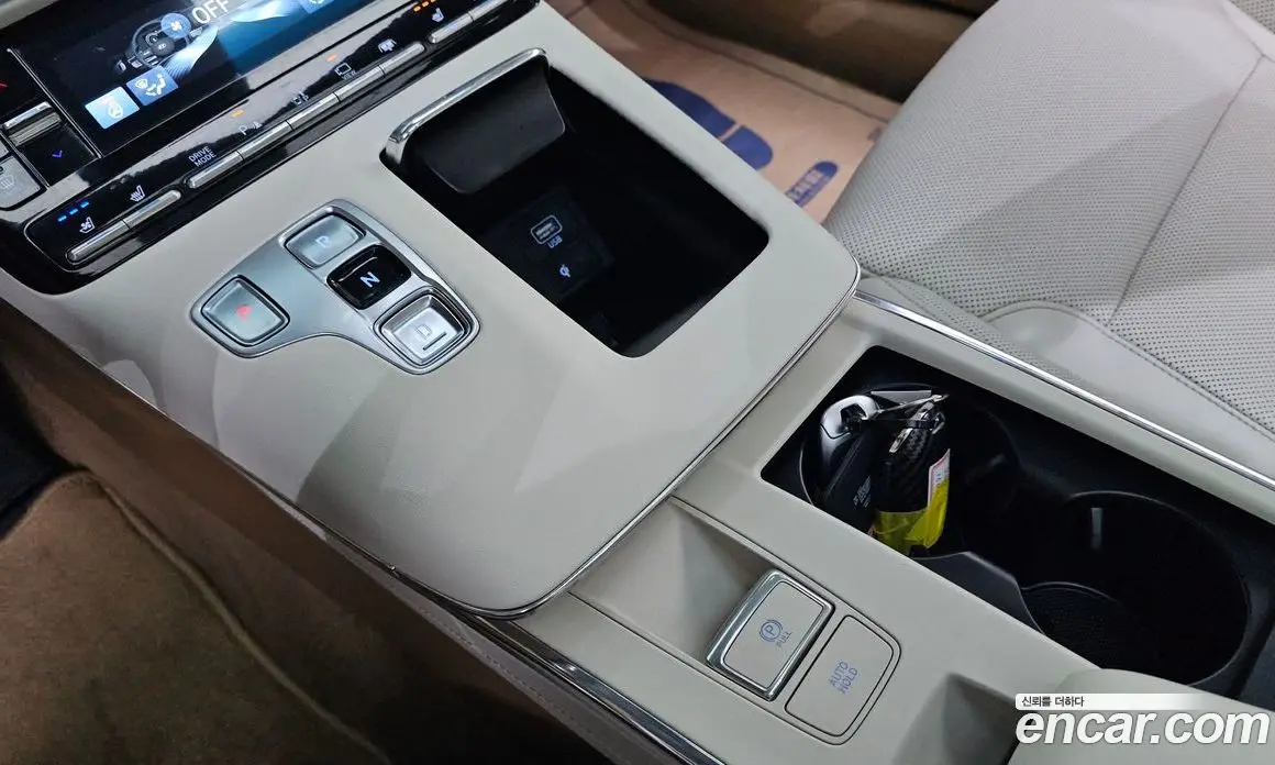 Hyundai Grandeur 2021 3.3 автомат (гидро), фото 12