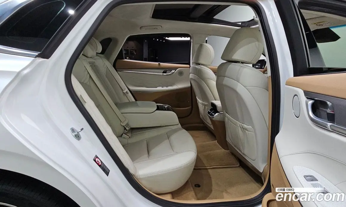 Hyundai Grandeur 2021 3.3 автомат (гидро), фото 16