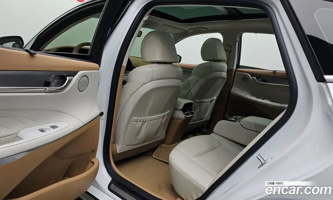 Hyundai Grandeur 2021 3.3 автомат (гидро), фото 17