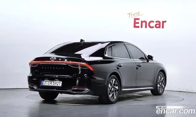 Hyundai Grandeur 2022 2.4 автомат (гидро), миниатюра 2 Hyundai Grandeur 2022 2.4 автомат (гидро), миниатюра 2