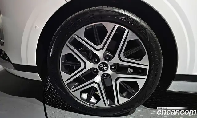 Hyundai Grandeur 2023 2.5 автомат (гидро), миниатюра 5 Hyundai Grandeur 2023 2.5 автомат (гидро), миниатюра 5