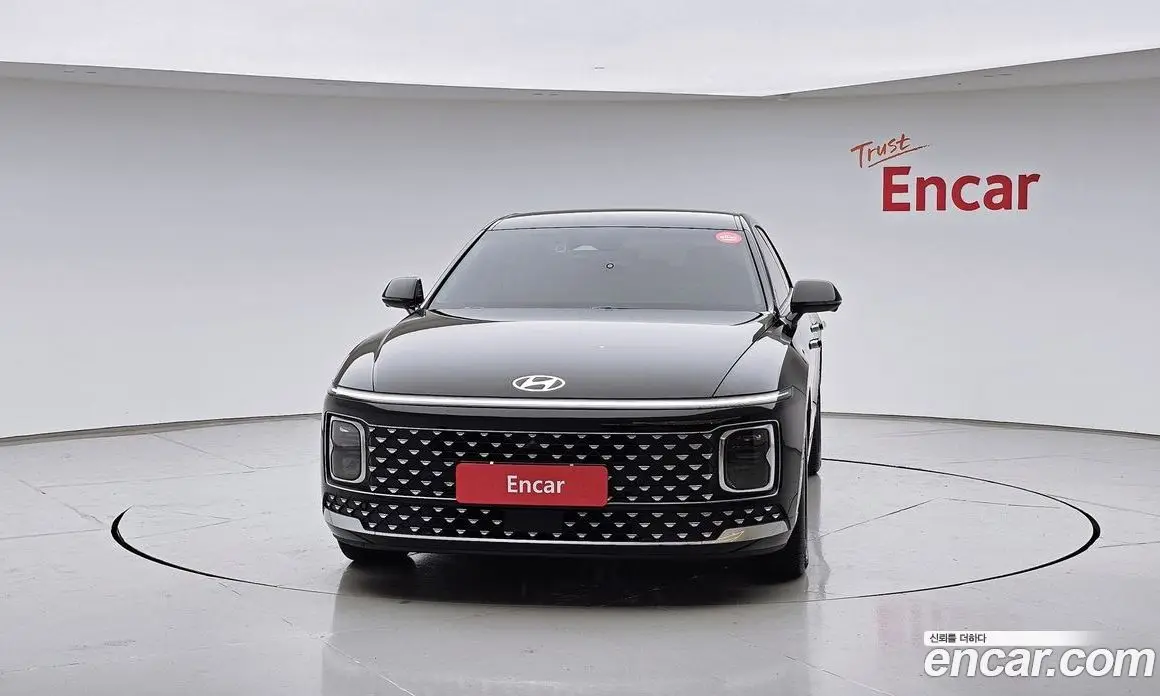 Hyundai Grandeur 2023 3.5 автомат (гидро), фото 3