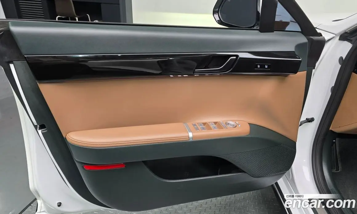Hyundai Grandeur 2024 3.5 автомат (гидро), фото 13