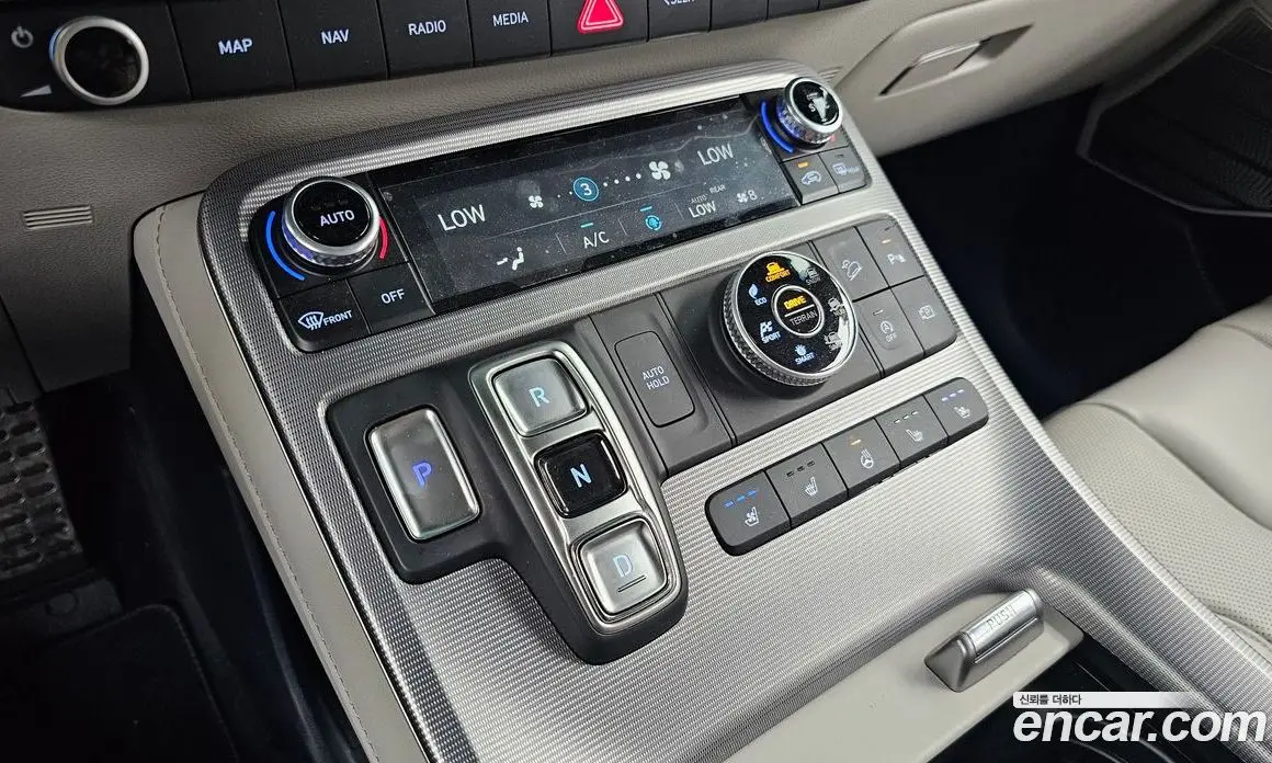 Hyundai Palisade 2023 2.2 автомат (гидро), фото 12