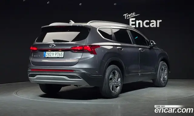 Hyundai Santa Fe 2022 2.2 автомат (гидро), миниатюра 2