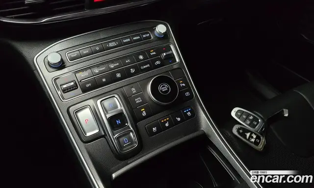Hyundai Santa Fe 2022 2.2 автомат (гидро), миниатюра 12