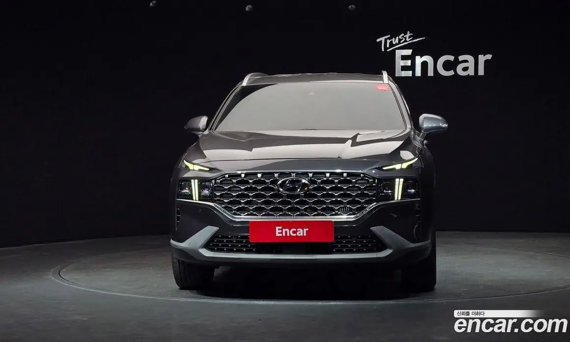 Hyundai Santa Fe 2022 2.2 автомат (гидро), фото 3