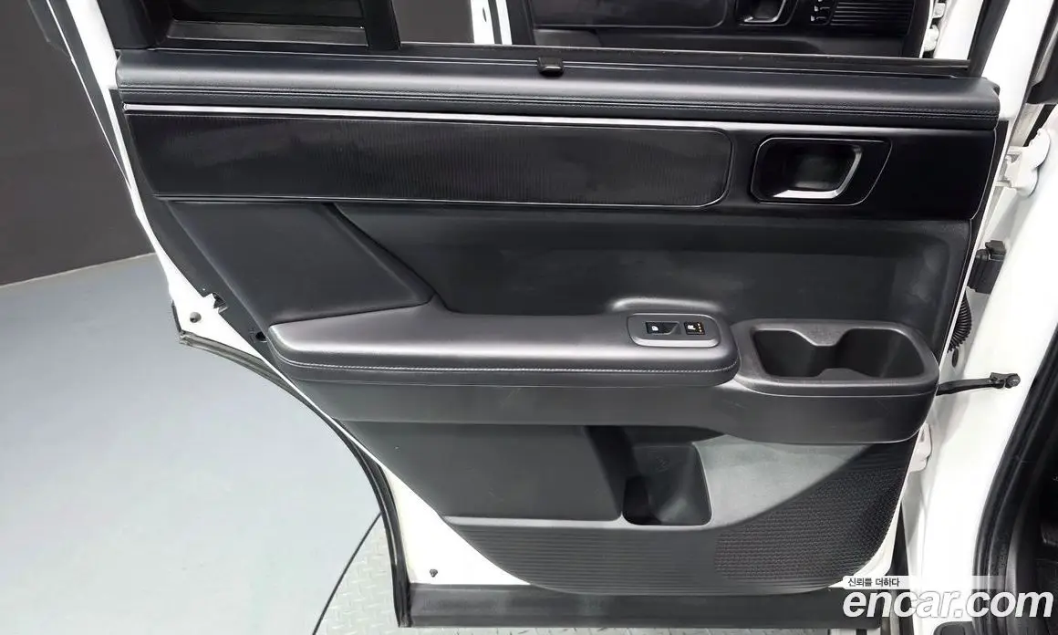 Hyundai Santa Fe 2023 2.5 автомат (гидро), фото 15
