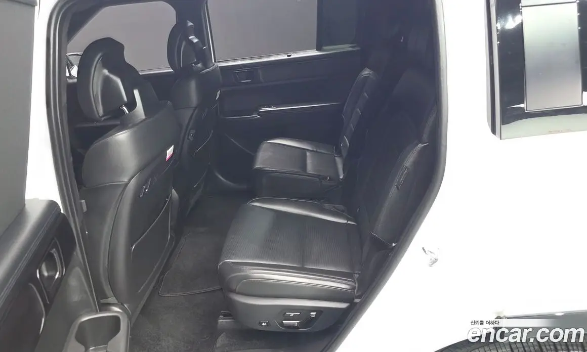 Hyundai Santa Fe 2023 2.5 автомат (гидро), фото 18
