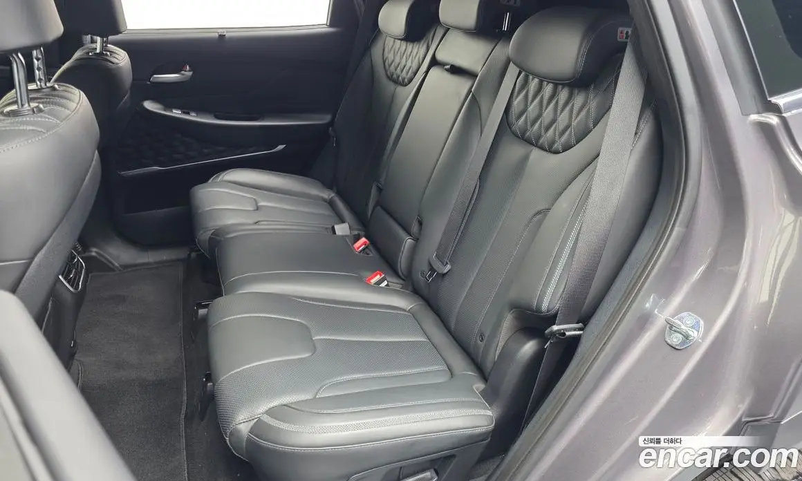 Hyundai Santa Fe 2023 1.6 автомат (гидро), фото 15