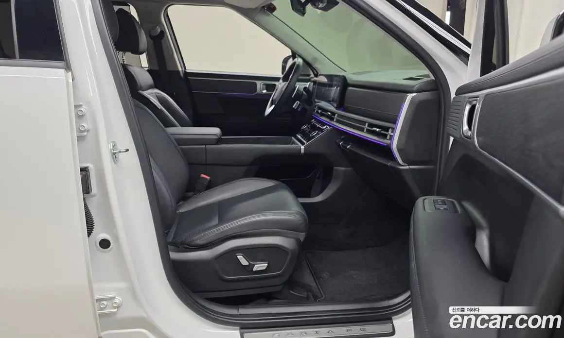 Hyundai Santa Fe 2024 2.5 автомат (гидро), фото 17