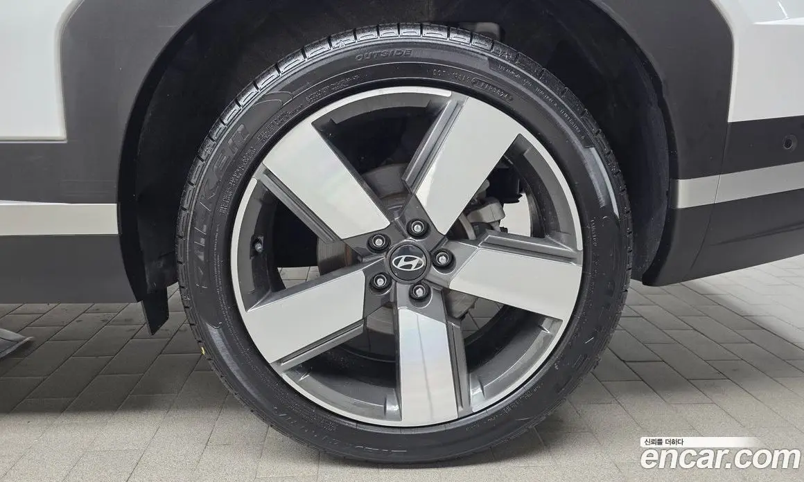 Hyundai Santa Fe 2024 2.5 автомат (гидро), фото 7