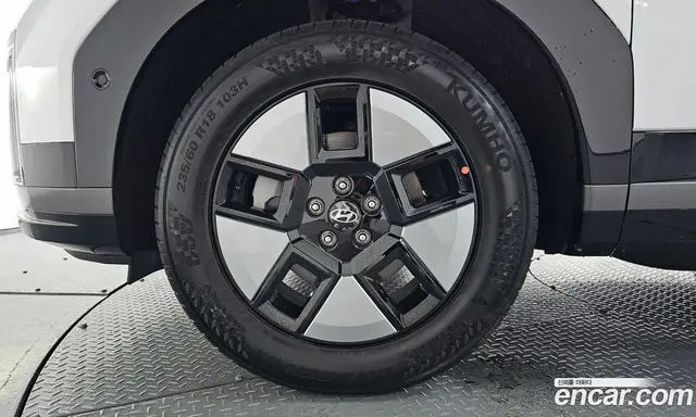 Hyundai Santa Fe 2024 1.6 автомат (гидро), миниатюра 4
