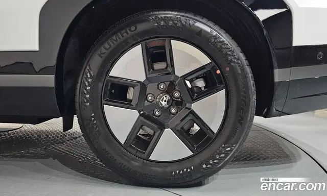 Hyundai Santa Fe 2024 1.6 автомат (гидро), миниатюра 6