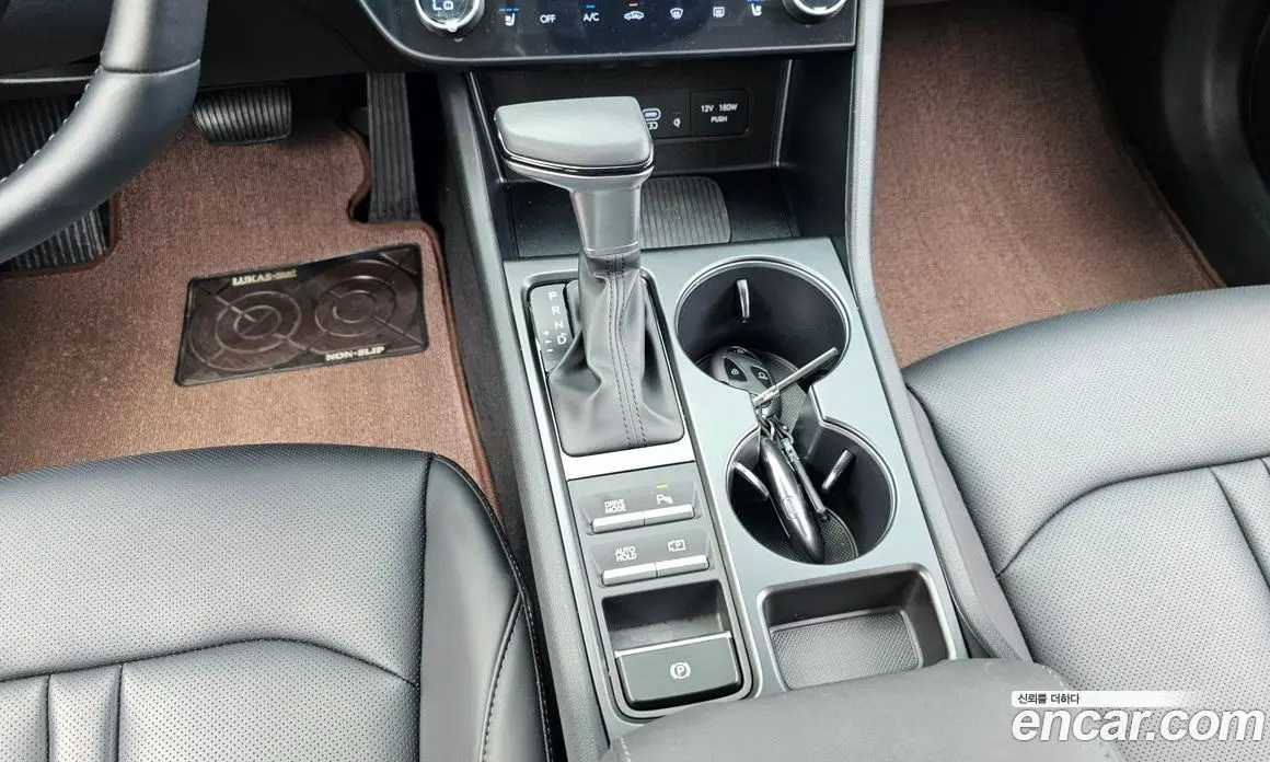 Hyundai Sonata 2025 2.0 автомат (гидро), фото 12 Hyundai Sonata 2025 2.0 автомат (гидро), фото 12