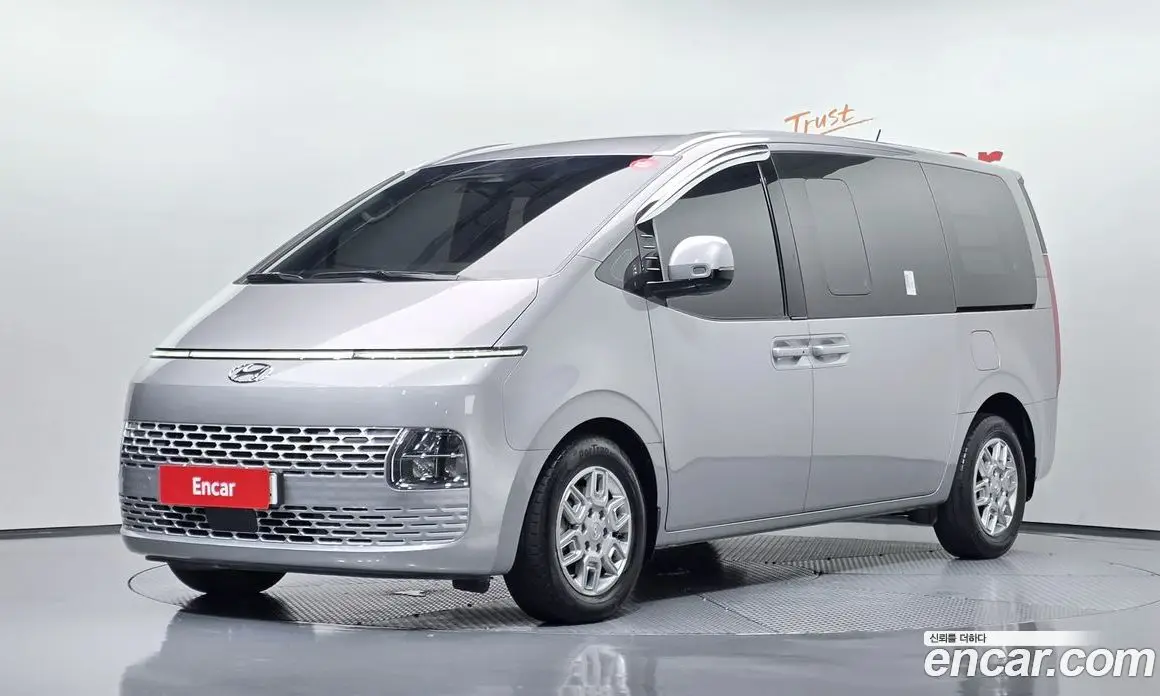 Hyundai Staria 2023 2.2 автомат (гидро), фото 1 Hyundai Staria 2023 2.2 автомат (гидро), фото 1