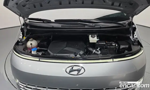Hyundai Staria 2023 2.2 автомат (гидро), миниатюра 6 Hyundai Staria 2023 2.2 автомат (гидро), миниатюра 6