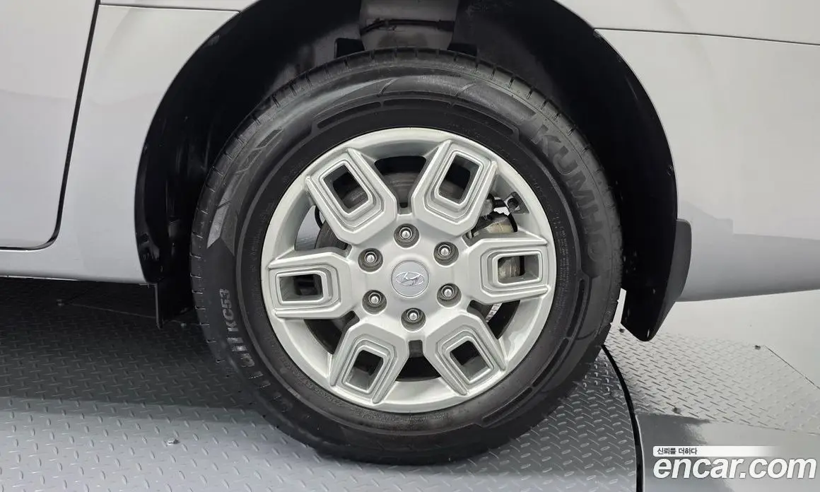 Hyundai Staria 2023 2.2 автомат (гидро), фото 7 Hyundai Staria 2023 2.2 автомат (гидро), фото 7