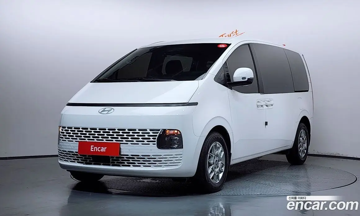 Hyundai Staria 2024 1.6 автомат (гидро), фото 1 Hyundai Staria 2024 1.6 автомат (гидро), фото 1