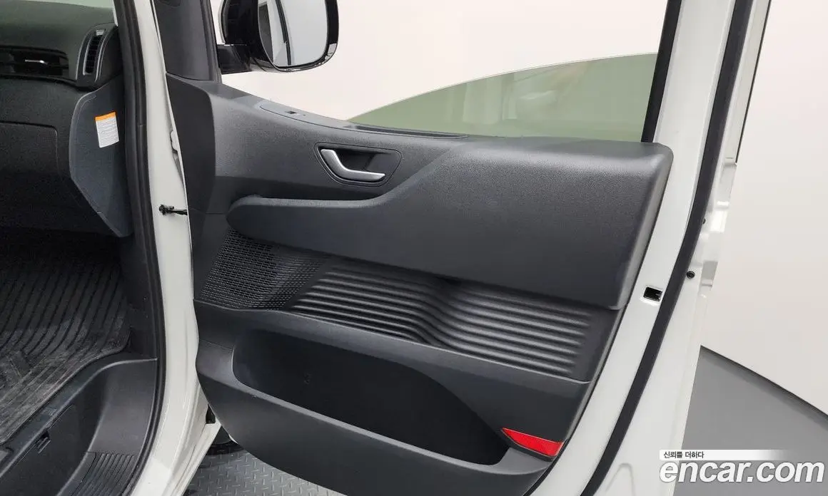 Hyundai Staria 2024 1.6 автомат (гидро), фото 14 Hyundai Staria 2024 1.6 автомат (гидро), фото 14