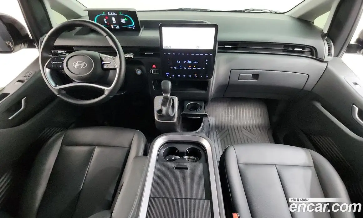 Hyundai Staria 2024 1.6 автомат (гидро), фото 10 Hyundai Staria 2024 1.6 автомат (гидро), фото 10