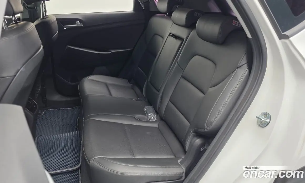 Hyundai Tucson 2015 2.0 автомат (гидро), фото 16