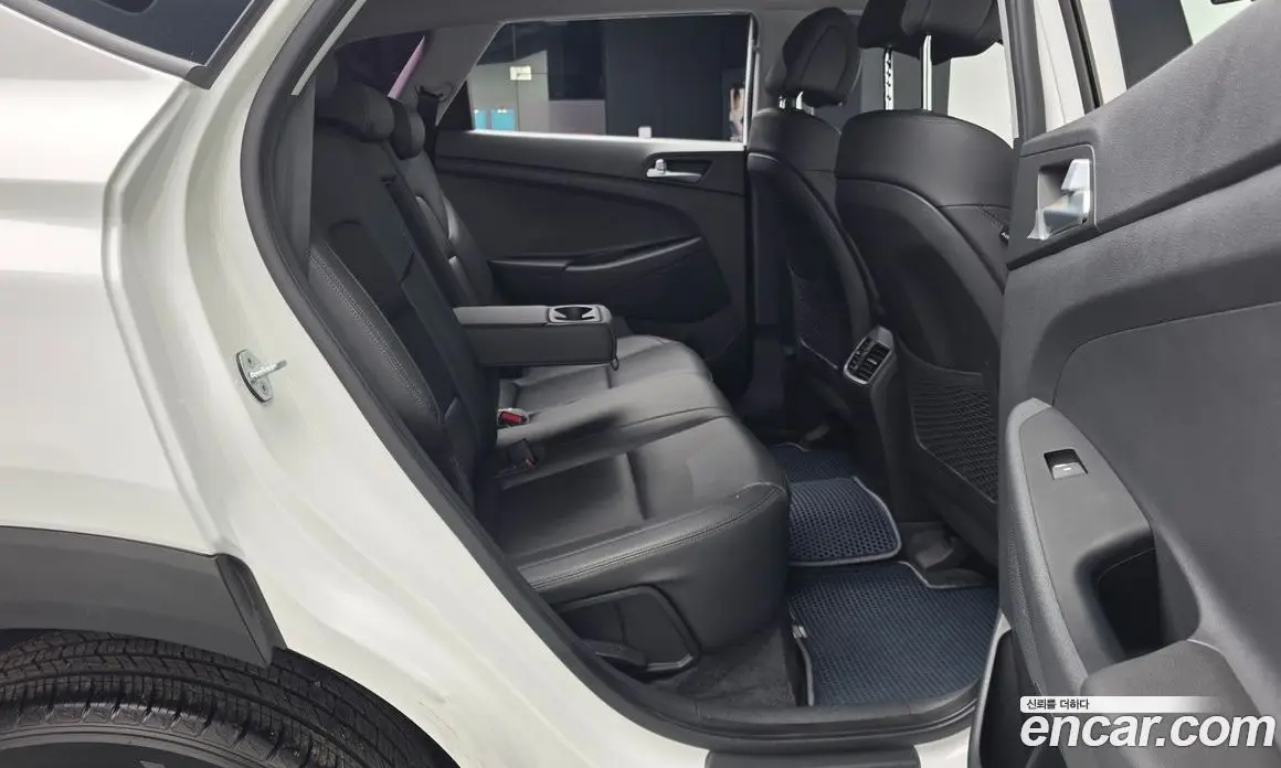 Hyundai Tucson 2015 2.0 автомат (гидро), фото 18