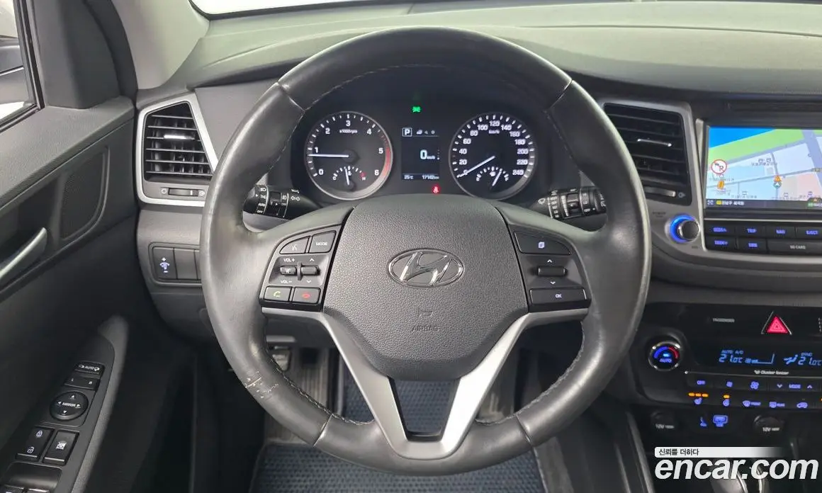 Hyundai Tucson 2015 2.0 автомат (гидро), фото 19