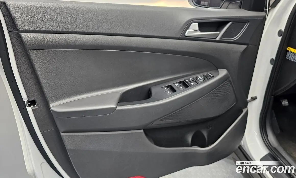Hyundai Tucson 2019 2.0 автомат (гидро), фото 13