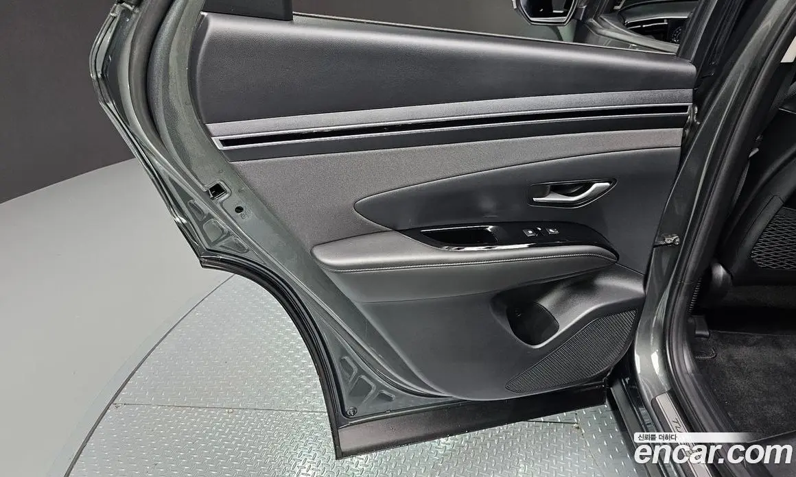 Hyundai Tucson 2022 1.6 автомат (гидро), фото 15
