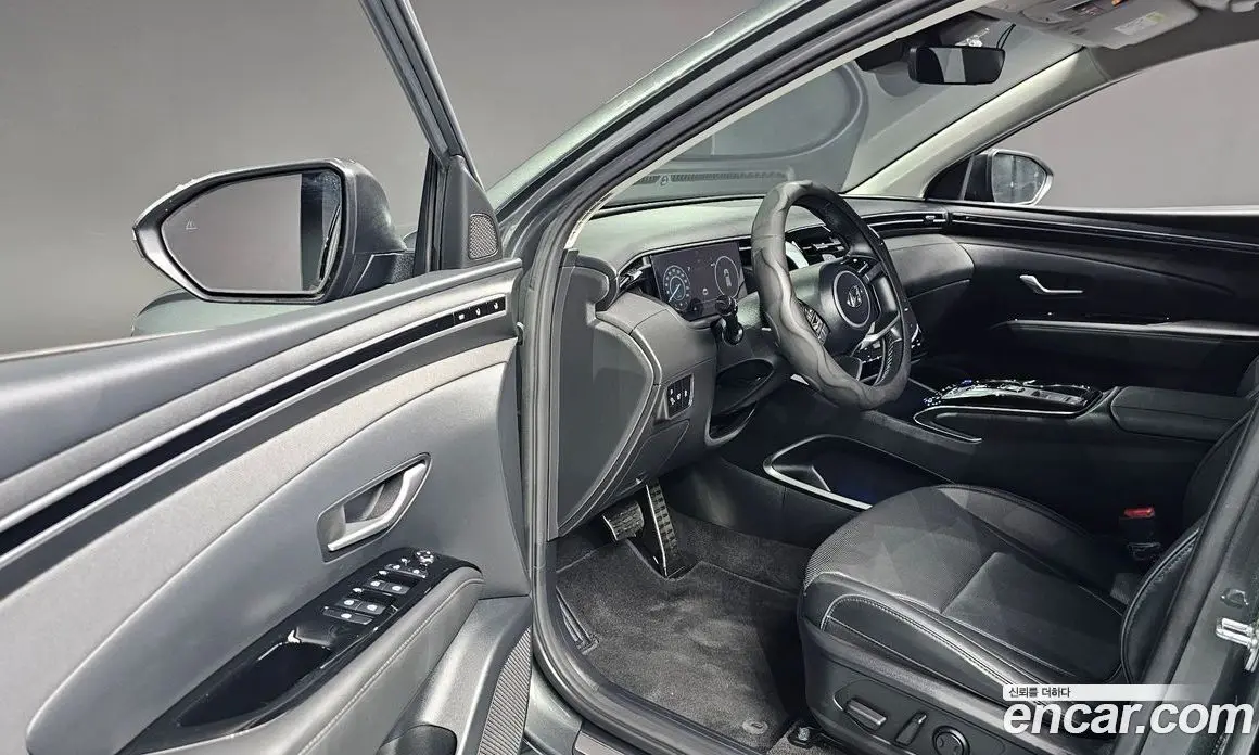 Hyundai Tucson 2022 1.6 автомат (гидро), фото 16