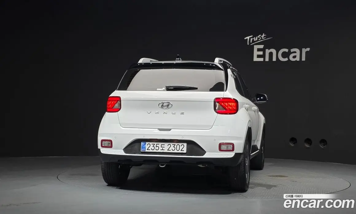 Hyundai Venue 2025 1.6 автомат (гидро), фото 4