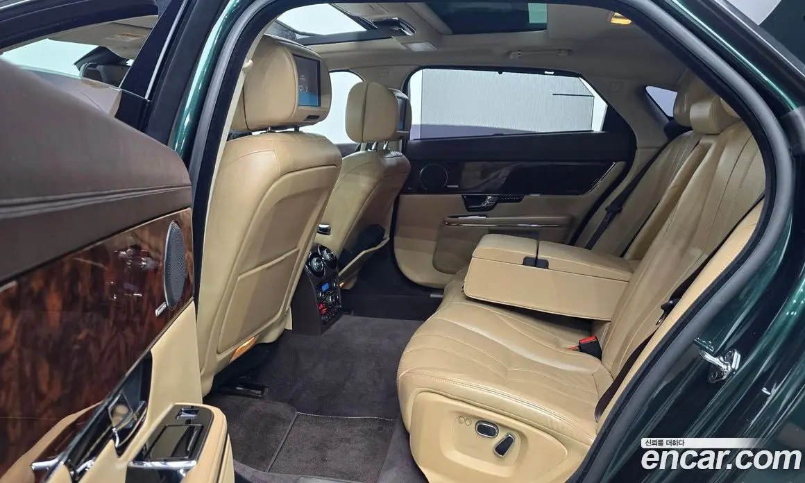 Jaguar XJ 2011 3.0 автомат (гидро), фото 12