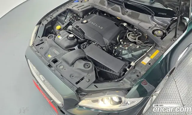 Jaguar XJ 2011 3.0 автомат (гидро), миниатюра 6