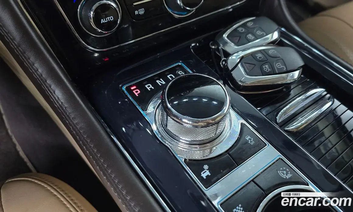 Jaguar XJ 2011 3.0 автомат (гидро), фото 9