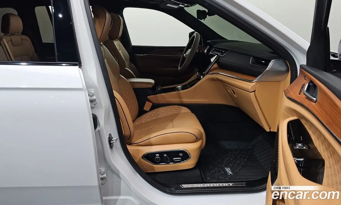 Jeep Cherokee 2022 2.0 автомат (гидро), фото 16 Jeep Cherokee 2022 2.0 автомат (гидро), фото 16