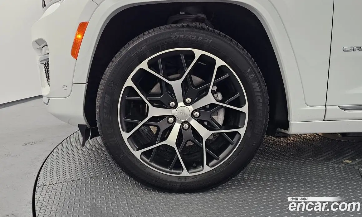 Jeep Cherokee 2022 2.0 автомат (гидро), фото 5 Jeep Cherokee 2022 2.0 автомат (гидро), фото 5