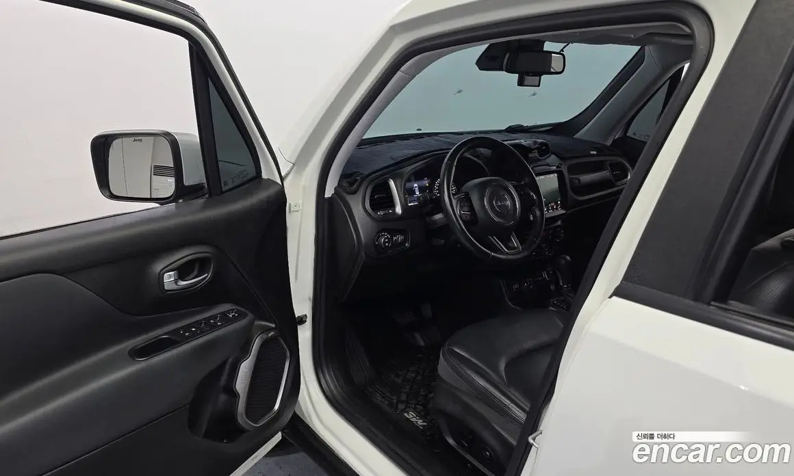 Jeep Renegade 2018 2.0 автомат (гидро), фото 13 Jeep Renegade 2018 2.0 автомат (гидро), фото 13